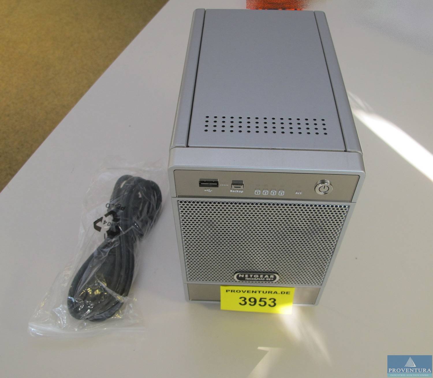 Netgear ReadyNAS NV+ RND4000 NAS : Serial ATA-300, RAID 0, 1, 5,