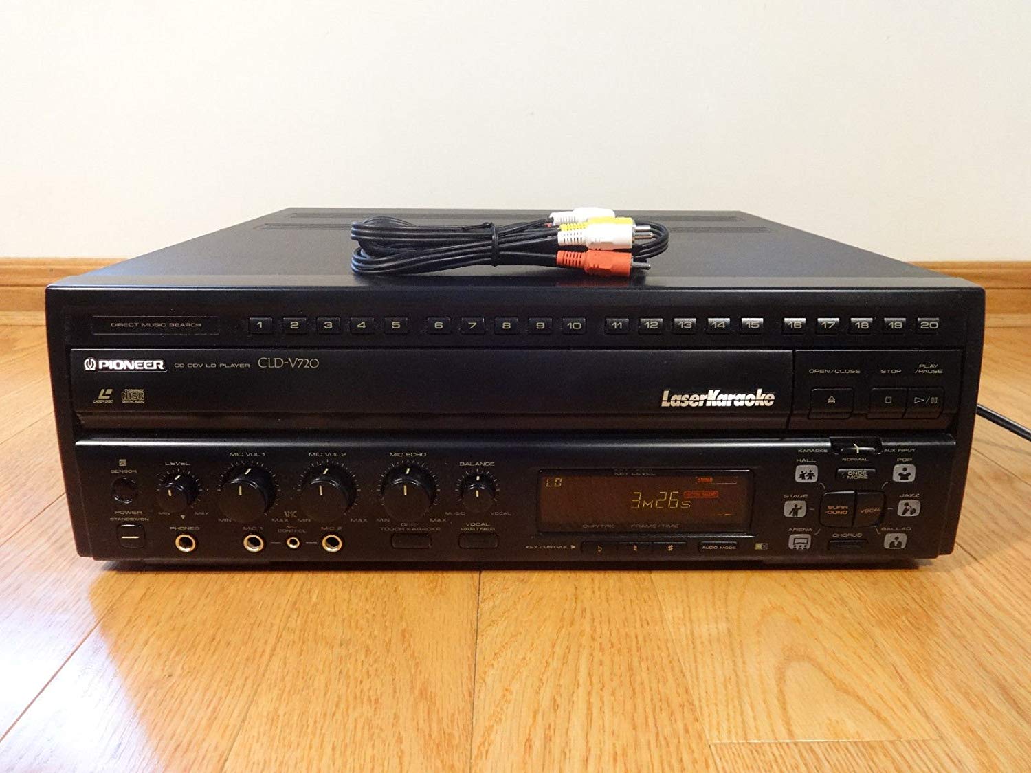 Pioneer CLD-V720 LaserDisc LD/CD Player Laser Karaoke Made In Japan